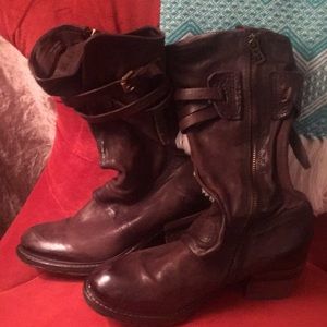 Brown calf length brown boots